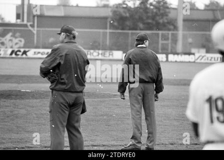 Baseball Nicols - Spartan, 29-06-1991, Whizgle nouvelles du passé, adaptées à l'avenir. Explorez les récits historiques, l'image de l'agence néerlandaise avec une perspective moderne, comblant le fossé entre les événements d'hier et les perspectives de demain. Un voyage intemporel façonnant les histoires qui façonnent notre avenir Banque D'Images