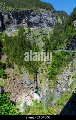Zillis-Reischen : gorge de Viamala (via Mala), rivière Hinterrhein à Viamala, Graubünden, Grisons, Suisse Banque D'Images