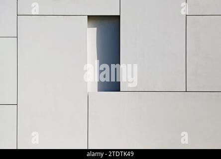 Extérieur du bâtiment blanc, architecture géométrique minimale, mur abstrait minimaliste Banque D'Images