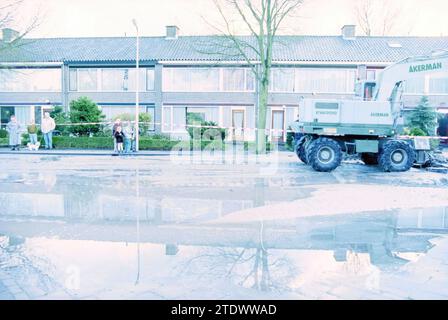 Dommages à Water Supply Company, Amstellaan, Heemstede, Amstellaan, pays-Bas, 03-11-1998, Whizgle nouvelles du passé, adaptées à l'avenir. Explorez les récits historiques, l'image de l'agence néerlandaise avec une perspective moderne, comblant le fossé entre les événements d'hier et les perspectives de demain. Un voyage intemporel façonnant les histoires qui façonnent notre avenir Banque D'Images