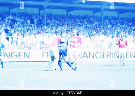 AZ - Telstar, 19-08-1995, Whizgle nouvelles du passé, adaptées à l'avenir. Explorez les récits historiques, l'image de l'agence néerlandaise avec une perspective moderne, comblant le fossé entre les événements d'hier et les perspectives de demain. Un voyage intemporel façonnant les histoires qui façonnent notre avenir. Banque D'Images