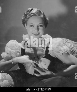 Dans l'image, blouse de 1935. Crédit : Album / Archivo ABC Banque D'Images