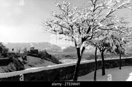 12/28/1970. Vue partielle de la ville de Ronda après la Copiosa Nevada (Málaga). Crédit : Album / Archivo ABC / Miguel Martín Banque D'Images