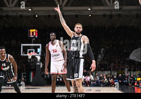 Bologne, Lombardie, Italie. 19 décembre 2023. 00 ISAIA CORDINIER de Virtus Segafredo Bologne lors de l'Euroleague, Round 15, match entre Virtus Segafredo Bologne et Olympiacos Pirée à Virtus Segafredo Arena le 19 décembre 2023, à Bologne, Italie. (Image de crédit : © Stefanos Kyriazis/ZUMA Press Wire) USAGE ÉDITORIAL SEULEMENT! Non destiné à UN USAGE commercial ! Banque D'Images