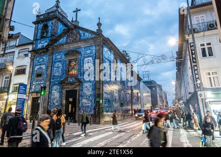 Chapelle des âmes à Porto. Banque D'Images