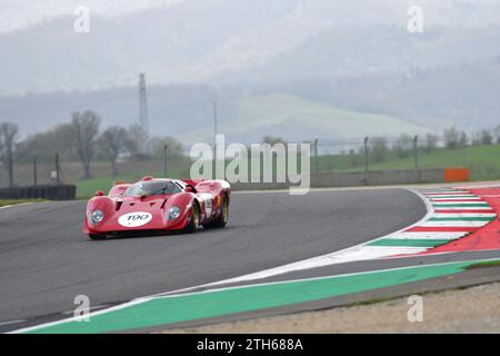 Scarperia, 2 avril 2023 : Ferrari 312 P année 1969 ex Pedro Rodriguez en action lors du Mugello Classic 2023 au Mugello circuit en Italie. Banque D'Images