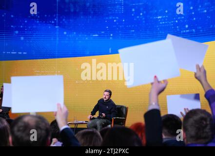 Président de l'Ukraine Volodymyr Zelenskyi vu lors de la conférence de presse finale annuelle. Banque D'Images