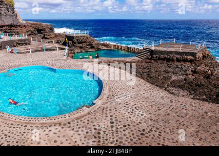 Piscines d'eau de mer El Charco Azul. San Andrés y sauces, la Palma, Santa Cruz de Tenerife, Islas Canarias, Espagne, Banque D'Images