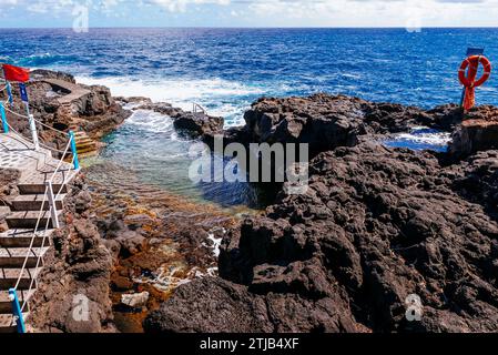 Piscines d'eau de mer El Charco Azul. San Andrés y sauces, la Palma, Santa Cruz de Tenerife, Islas Canarias, Espagne, Banque D'Images