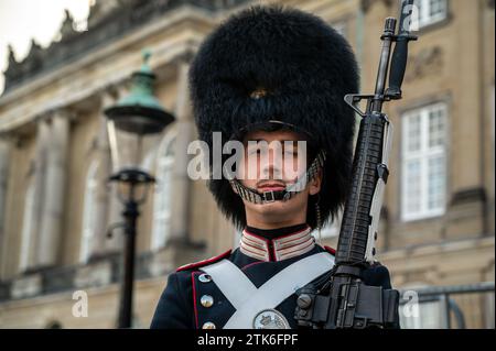 Garde royale à vie de la monarchie danoise à Copenhague Danemark Banque D'Images