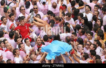 07/05/2009. pamplona, 6-7-09-.-fêtes de san fermin ; dans l'atmosphère de l'image dans elchupinazo.-photo ernesto acute.archdc. Crédit : Album / Archivo ABC / Ernesto Agudo Banque D'Images