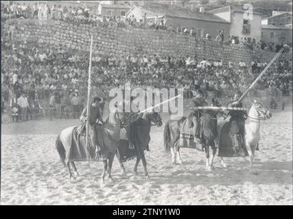 06/23/1972. Photo prise lors d'un festival de théâtre médiéval dans la ville de Hita, dans lequel un tournoi est représenté. Crédit : Album / Archivo ABC / Luis Monje Ciruelo Banque D'Images