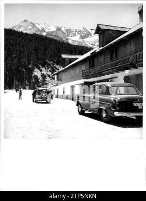 12/31/1949. Vallée d'Aran. Entrée du nouveau tunnel sur la route frontière entre A Pont de Suert et Pobla de Segur par l'embouchure nord qui surplombe la grande vallée. Crédit : Album / Archivo ABC / marques de Santa María Del Villar Banque D'Images