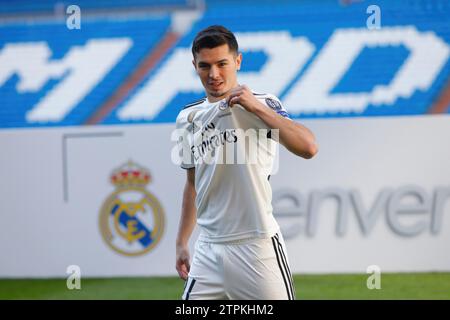 Madrid, 01/07/2019. Présentation officielle de Brahim Díaz en tant que nouveau joueur du Real Madrid. Photo : Guillermo Navarro ARCHDC. Crédit : Album / Archivo ABC / Guillermo Navarro Banque D'Images