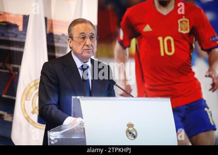 Madrid, 01/07/2019. Présentation officielle de Brahim Díaz en tant que nouveau joueur du Real Madrid. Photo : Guillermo Navarro ARCHDC. Crédit : Album / Archivo ABC / Guillermo Navarro Banque D'Images