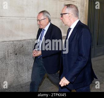 Séville, 10/15/2019. Photos des deux juges et deux secrétaires du CGPJ qui viennent inspecter la Cour d'instruction 6 de Séville. Le doyen des juges de Séville, Francisco Guerrero (i), avec l'inspecteur CGPJ, Francisco Segura. Photo : Manuel Gómez. ARCHSEV. Crédit : Album / Archivo ABC / MANU GOMEZ Banque D'Images