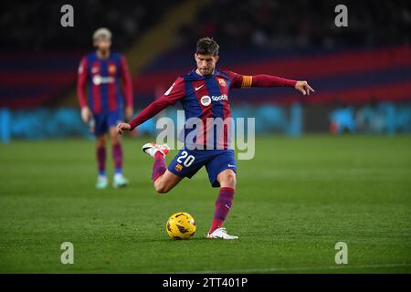 Barcelone, ESP. 20 décembre 2023. FC BARCELONE vs UD ALMERIA 20 décembre 2023 Sergi Roberto (20) du FC Barcelone lors du match entre le FC Barcelone et UD Almeria correspondant à la dix-huit journée de la Liga EA Sports à l'Olimpic Stadium Lluis Companys de Montjuïc à Barcelone, Espagne. Crédit : Rosdemora/Alamy Live News Banque D'Images