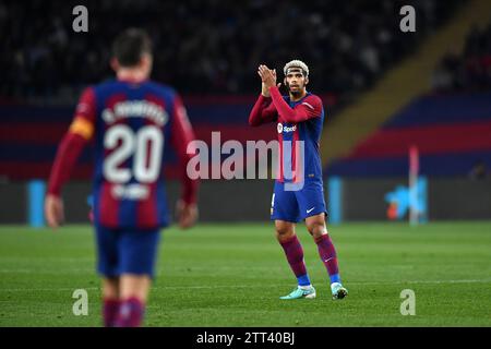 Barcelone, ESP. 20 décembre 2023. FC BARCELONE vs UD ALMERIA 20 décembre 2023 Ronald Araujo (4) du FC Barcelone lors du match entre le FC Barcelone et UD Almeria correspondant à la dix-huit journée de la Liga EA Sports à l'Olimpic Stadium Lluis Companys de Montjuïc à Barcelone, Espagne. Crédit : Rosdemora/Alamy Live News Banque D'Images