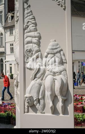 Denkmal Heinrich der Löwe, Altstädtischer Markt, Schwerin, Mecklenburg-Vorpommern, Deutschland Banque D'Images