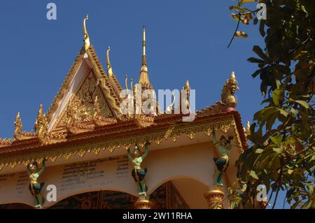 Temple, Kampong Phluk sur le lac Tonle SAP, Cambodge, Asie. Banque D'Images