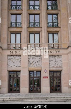 Finanzministerium - Ministerstwo Finansow, Swietokrzyska, Warschau, Woiwodschaft Masowien, Polen Banque D'Images