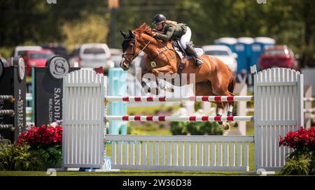 Jaydan Stettner, du Canada, participe au Canadian Premier Horse Show 2023 au Thunderbird Show Park à Langley, au Canada. Banque D'Images