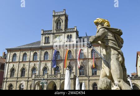 Altes Rathaus, Neptunbrunnen, Marktplatz, Weimar, Thüringen, Allemagne Banque D'Images