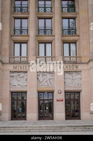 Ministère des finances, Ministerstwo Finansow, Swietokrzyska, Varsovie, voïvodie de Mazowieckie, Pologne Banque D'Images