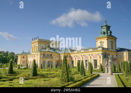 Côté jardin, Château de Wilanow, Varsovie, Voïvodie de Mazovie, Pologne Banque D'Images