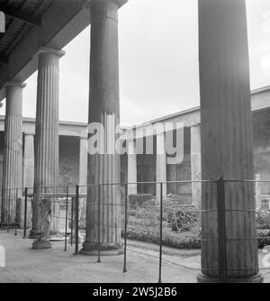 Colonnade ca. non daté Banque D'Images