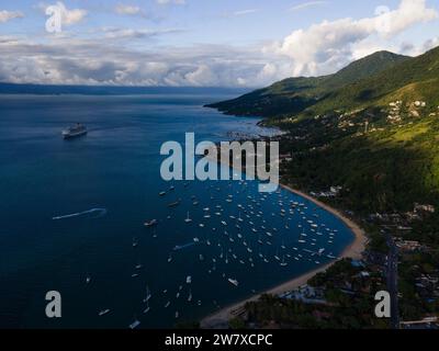 La ville balnéaire d'Ilhabela, au sud-est du Brésil Banque D'Images