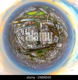 Vue aérienne, port de ville dans la zone industrielle du canal Rhin-Herne, globe terrestre, image fisheye, image à 360 degrés, monde minuscule, petite planète, fisheye im Banque D'Images