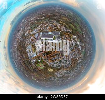 Vue aérienne, vue du quartier Rotthausen avec Pilkington Deutschland AG fabricant de verre, entouré d'arbres caduques d'automne, globe terrestre, fishe Banque D'Images