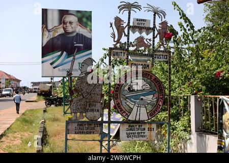 Vues générales de la vie de plage à Lungi-Town, Freetown, Sierra Leone, Afrique. Banque D'Images