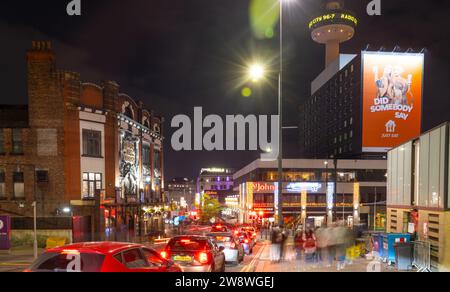 St John's Market et Beacon vus de Skelhorne St, Liverpool, avec le Crown Hotel sur la gauche. Photographié en novembre 2023 Banque D'Images