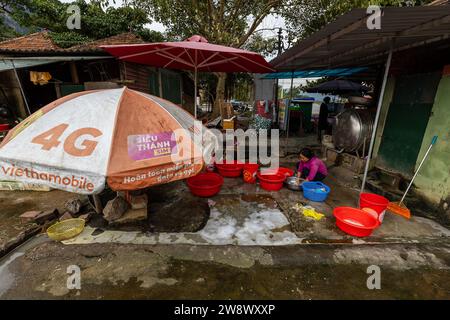 Le marché Lokal de Phong Nha Ke Bang au Vietnam, Banque D'Images