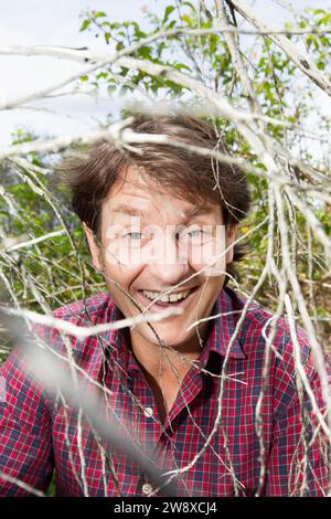 Craig Reucassel, comédien australien de la télévision et de la radio, connu pour l'équipe satirique The Chaser et The War on Waste. Portrait éditorial en garriot. Banque D'Images