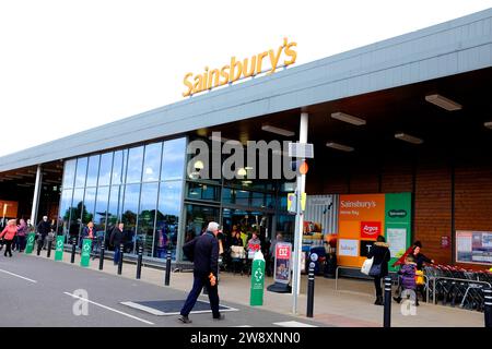 succursale de supermarché sainsburys dans la ville de herne bay, kent est, royaume-uni décembre 2023 Banque D'Images