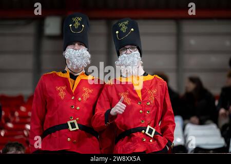 Les fans de Hull City lors du Sky Bet Championship Match Bristol City vs Hull City à Ashton Gate, Bristol, Royaume-Uni, le 22 décembre 2023 (photo Ashley Crowden/News Images) Banque D'Images