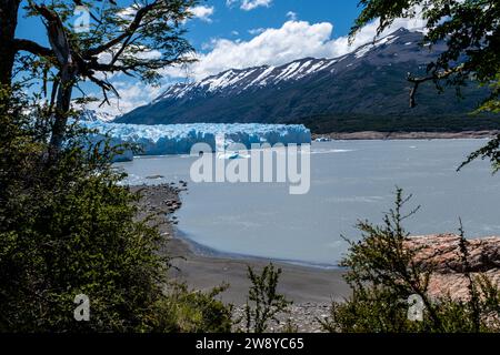 Glacier Perito Moreno. Beau paysage dans le parc national Los Glaciares, El Calafate, Argentine Banque D'Images