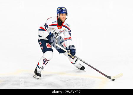 Eishockey - DEL 2 : Krefeld Pinguine vs Kassel Huskies am 22.12.2023 in der Yayla-Arena in Krefeld Kassels Andrew Bodnarchuck (Nr.47) photo : osnapix Banque D'Images