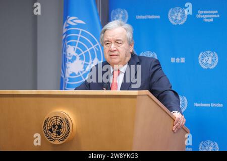 Nations Unies, New York, Etats-Unis, 22 décembre 2023 - le Secrétaire général Antonio Guterres informe les journalistes de la situation à Gaza aujourd'hui à l'United Na Banque D'Images