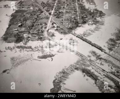 Vue aérienne des inondations à Louisville, Kentucky Banque D'Images