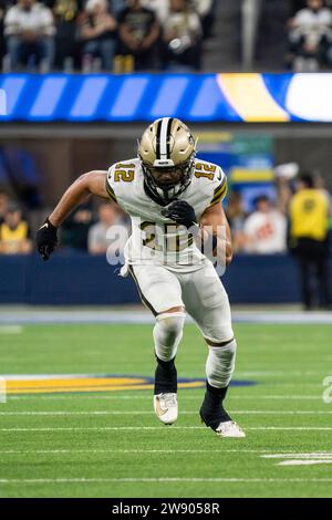 Chris Olave (12), receveur des Saints de la Nouvelle-Orléans, lors d'un match de la NFL contre les Rams de Los Angeles, jeudi 21 décembre 2023, au SOFI Stadium, in ing Banque D'Images