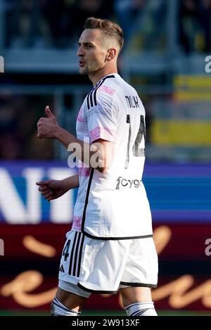 Frosinone, Italie. 23 décembre 2023. Arkadiusz Milik de Juventus FC Gestures lors du match Serie A Tim entre Frosinone Calcio et Juventus FC au Stadio Benito Stirpe le 23 décembre 2023 à Frosinone, Italie. Crédit : Giuseppe Maffia/Alamy Live News Banque D'Images