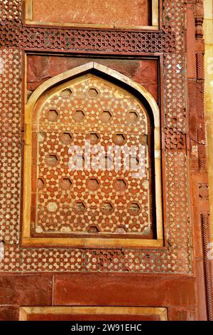 Vue partielle de Amar Singh Gate, Red fort, Agra, Uttar Pradesh, Inde Banque D'Images