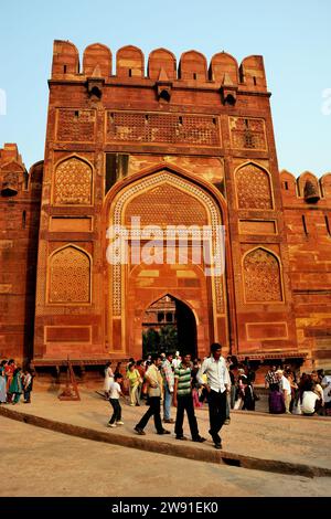 Vue partielle de Amar Singh Gate, Red fort, Agra, Uttar Pradesh, Inde Banque D'Images