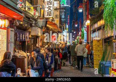 Omoide Yokocho, Shinjuku, Tokyo, Japon Banque D'Images