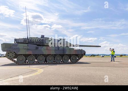 LEOPARD 2 A7 char de combat principal de la Bundeswehr, aérodrome de Bueckeburg, Basse-Saxe, Allemagne Banque D'Images