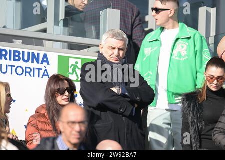 Stadio Benito Stirpe, Frosinone, Italie. 23 décembre 2023. Serie A football ; Frosinone contre la Juventus ; Maurizio Stirpe président de Frosinone Credit : action plus Sports/Alamy Live News Banque D'Images